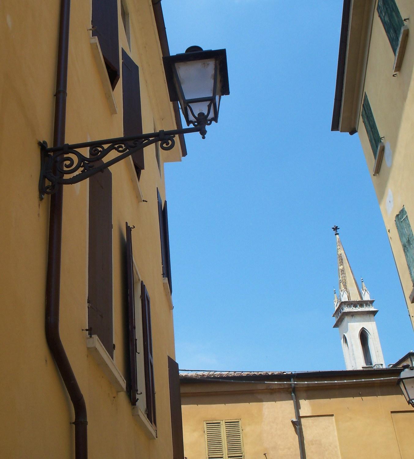 Hotel Ariosto Centro Storico Reggio Emilia Exterior photo